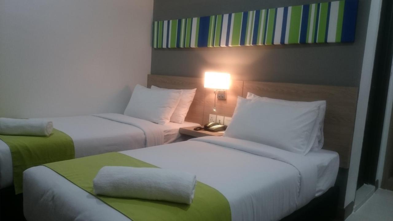 Singgah Kertih Hotel Kerteh Eksteriør billede