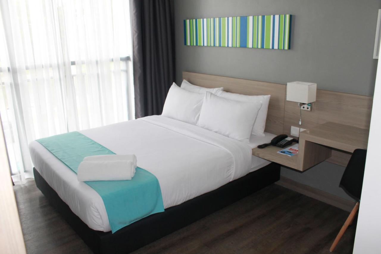 Singgah Kertih Hotel Kerteh Eksteriør billede